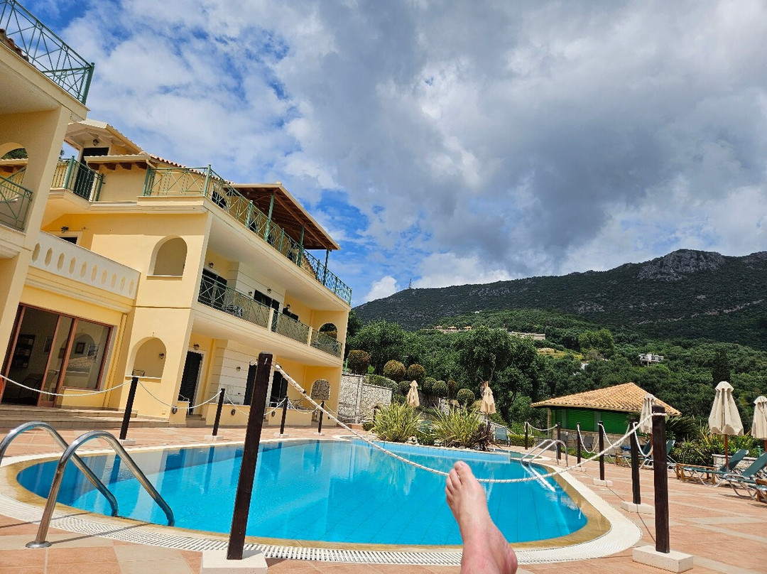 Terra Verde Apartments主图