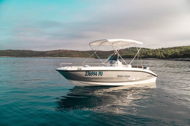 Andromeda Boat Rent Pula-普拉必去景点