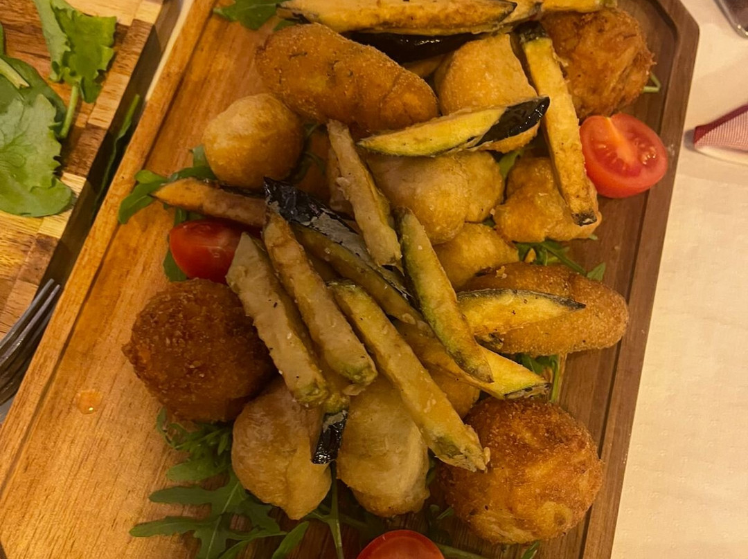 Pomo D'oro Pizzeria Ristorante