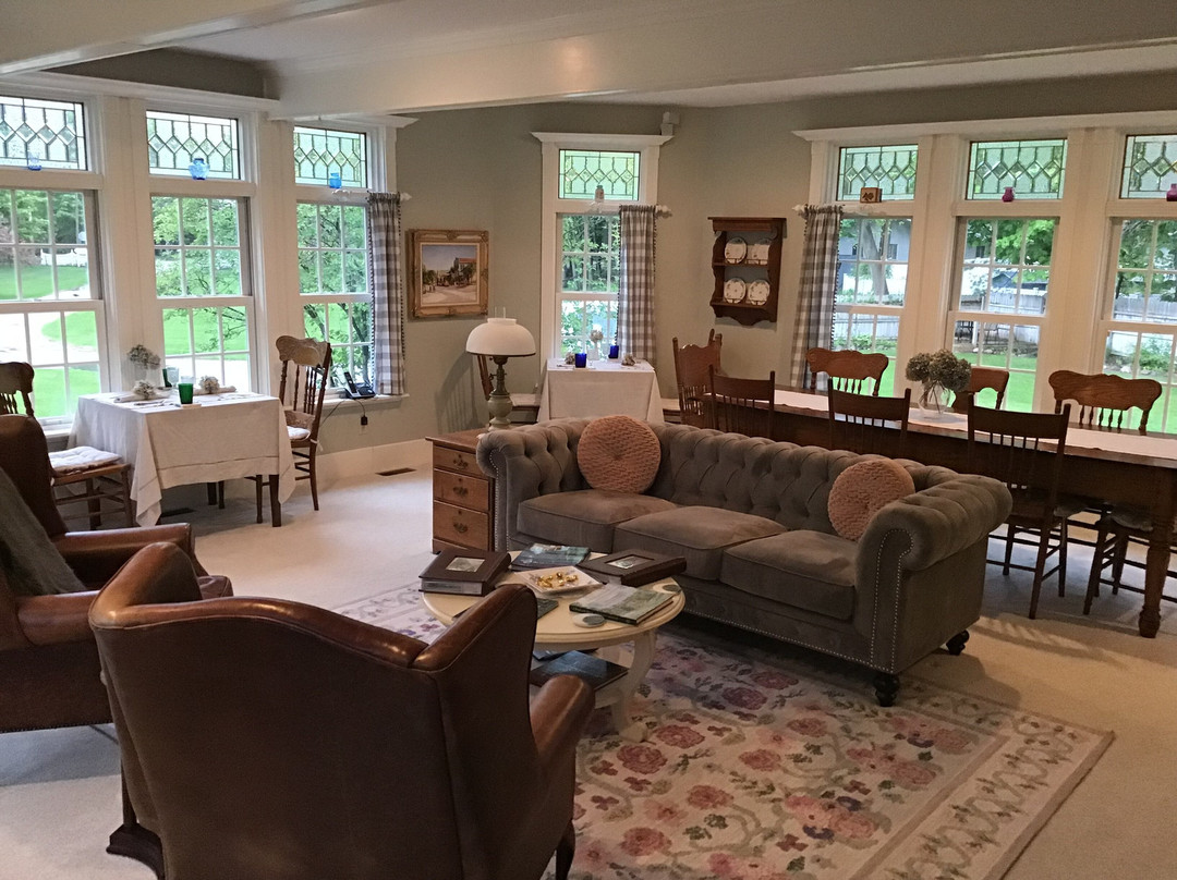 Hexagon House Bed and Breakfast主图