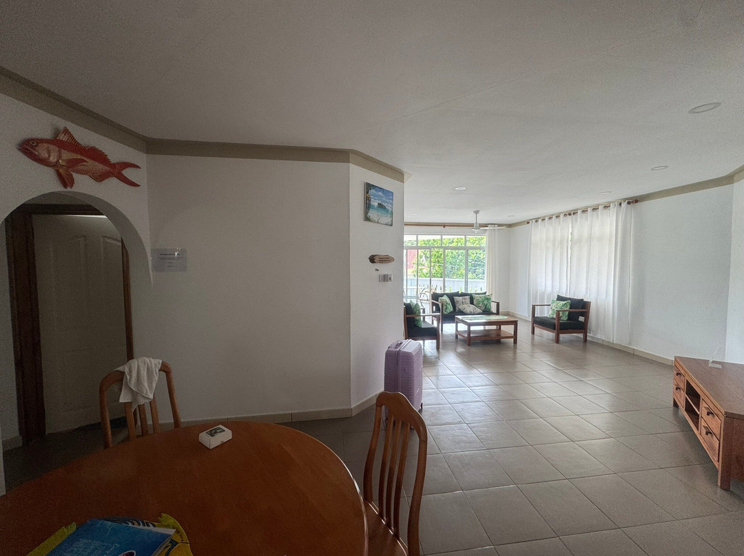 340 Degrees Mountain View Apartments主图