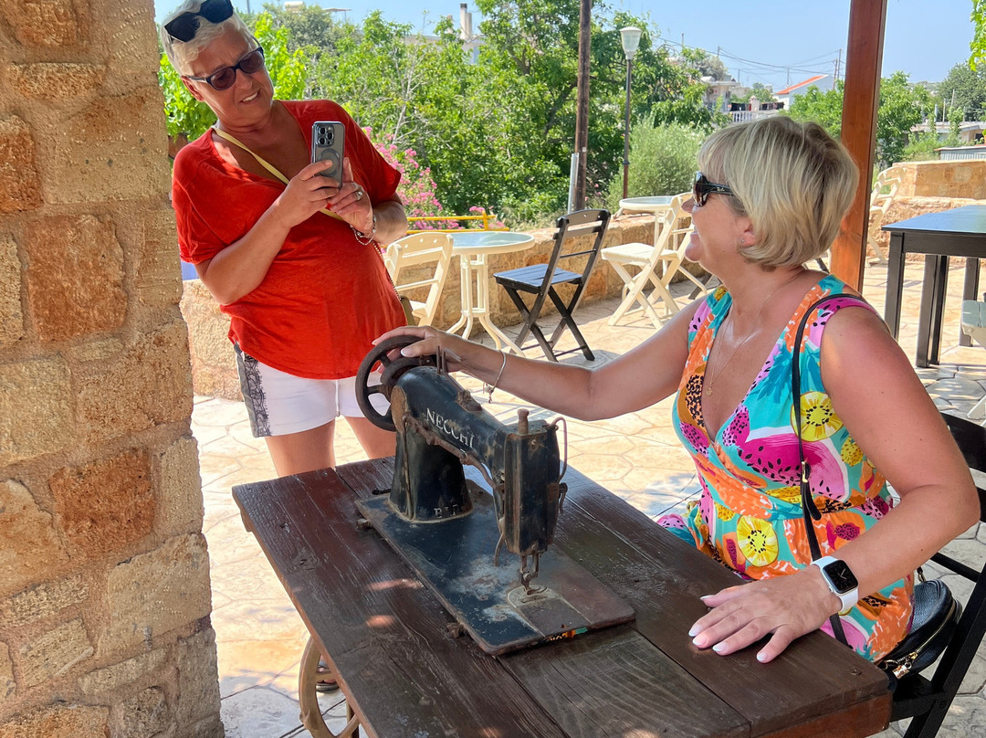 Piperis Winery-Apollona必去景点