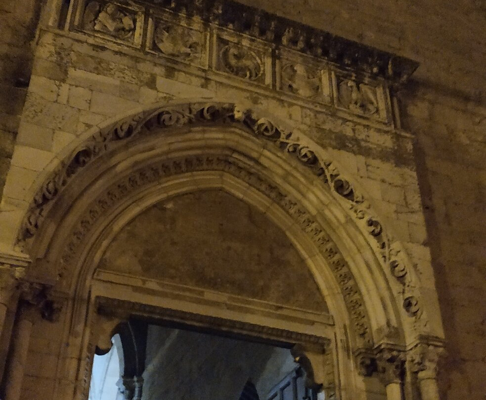Chiesa di Santa Maria Maggiore-Ferentino必去景点