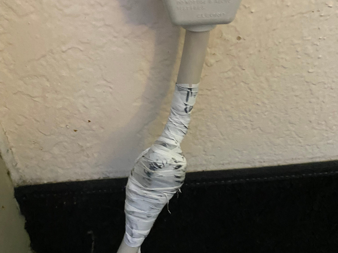 Super 8 by Wyndham Galesburg