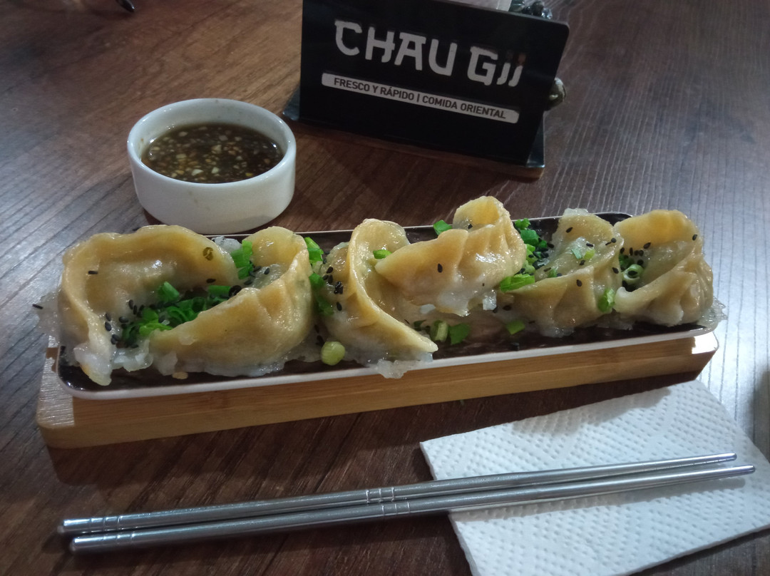 Chau Gii | Comida Oriental