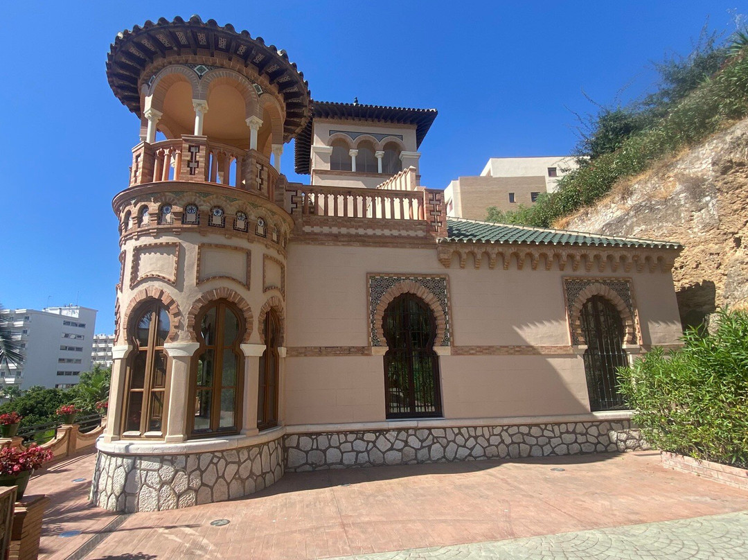 Casa de los Navajas-托雷莫里诺斯必去景点