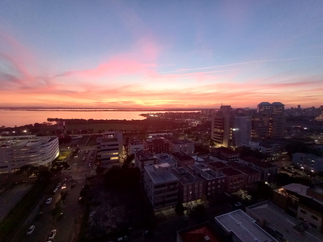 Intercity Praia De Belas主图