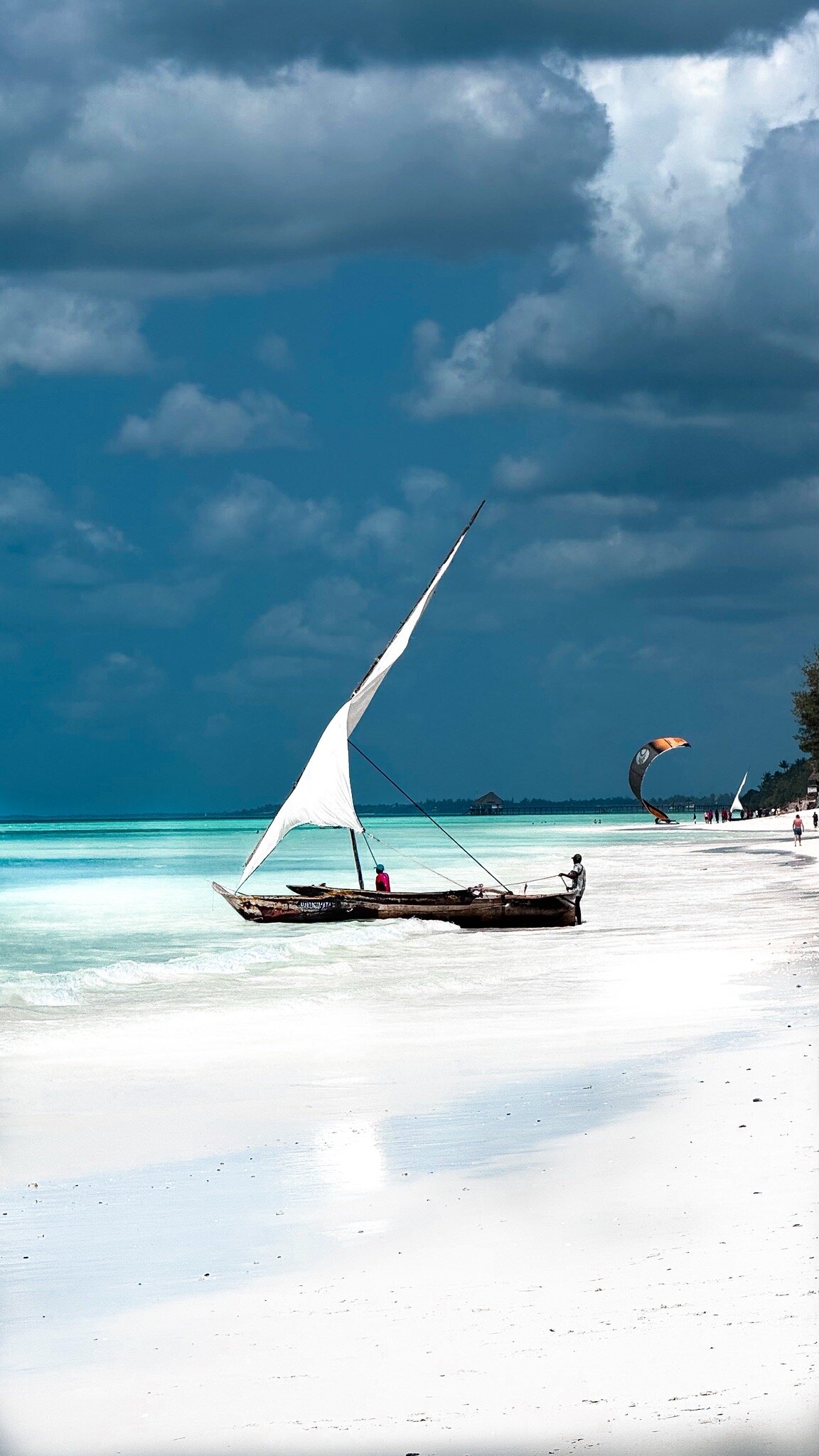Lux* Marijani Zanzibar-官方