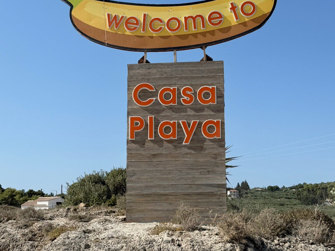 Banana Beach-瓦西里科斯必去景点