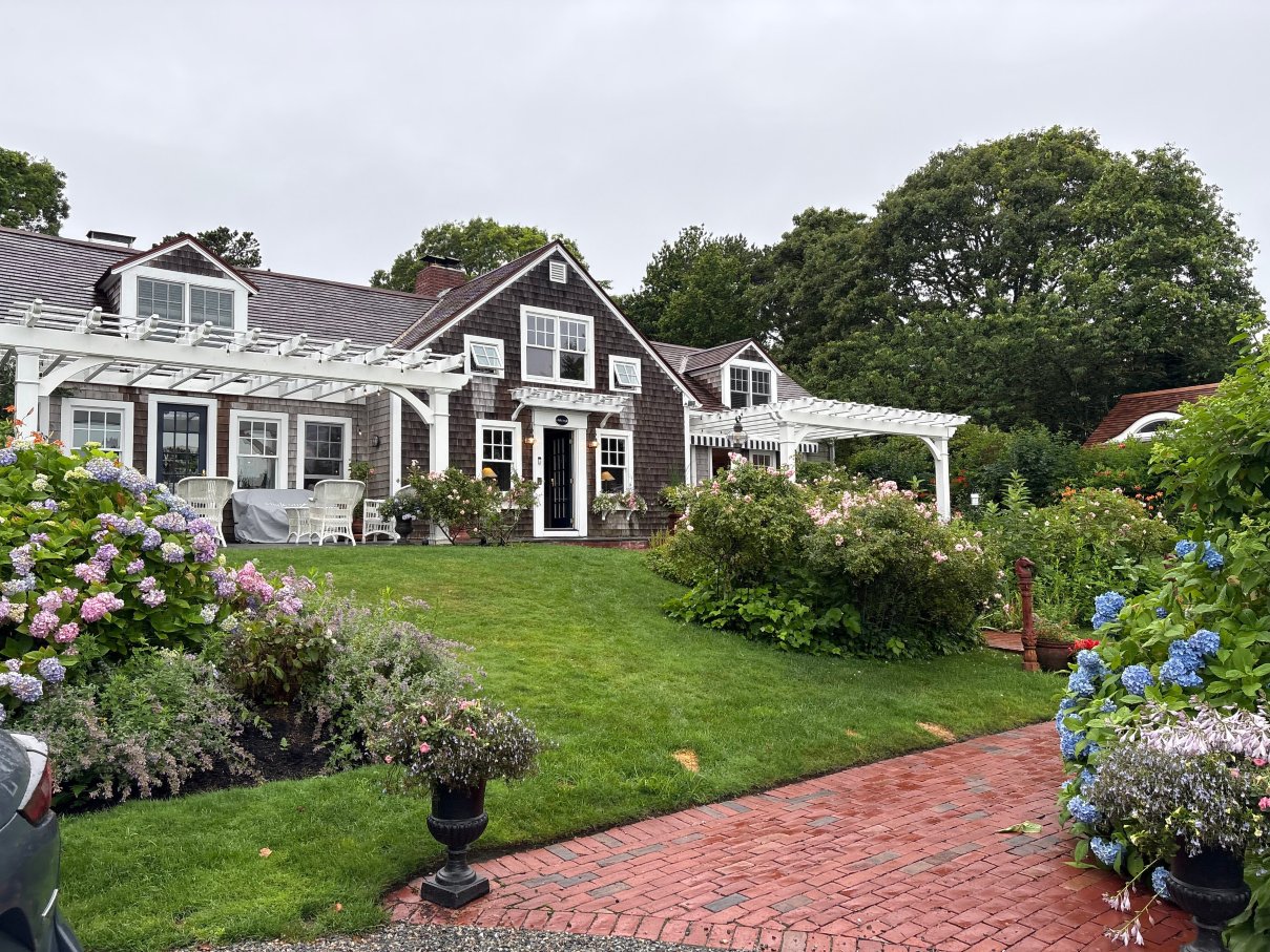 A Little Inn On Pleasant Bay-浴室