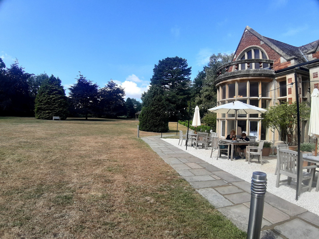 奥德里斯伍德酒店主图