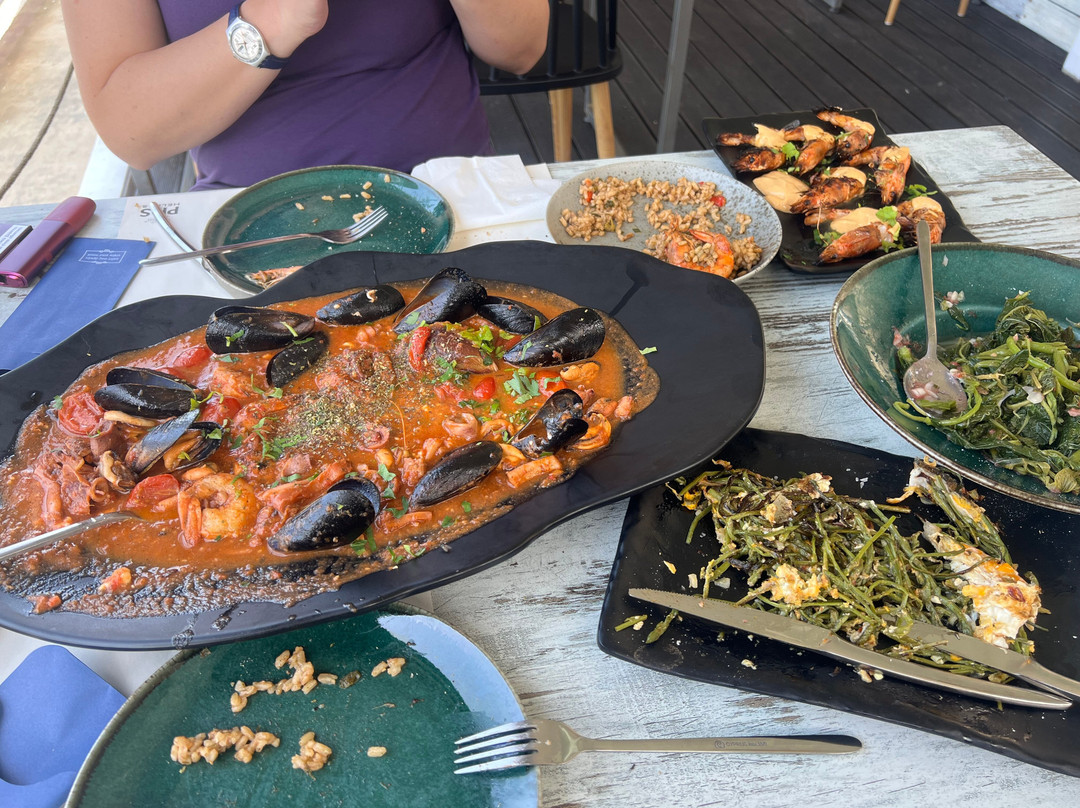 Kritamos Restaurant By The Sea