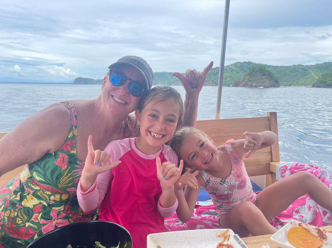 Mr Pelicano Boat Tours-Playa Flamingo必去景点