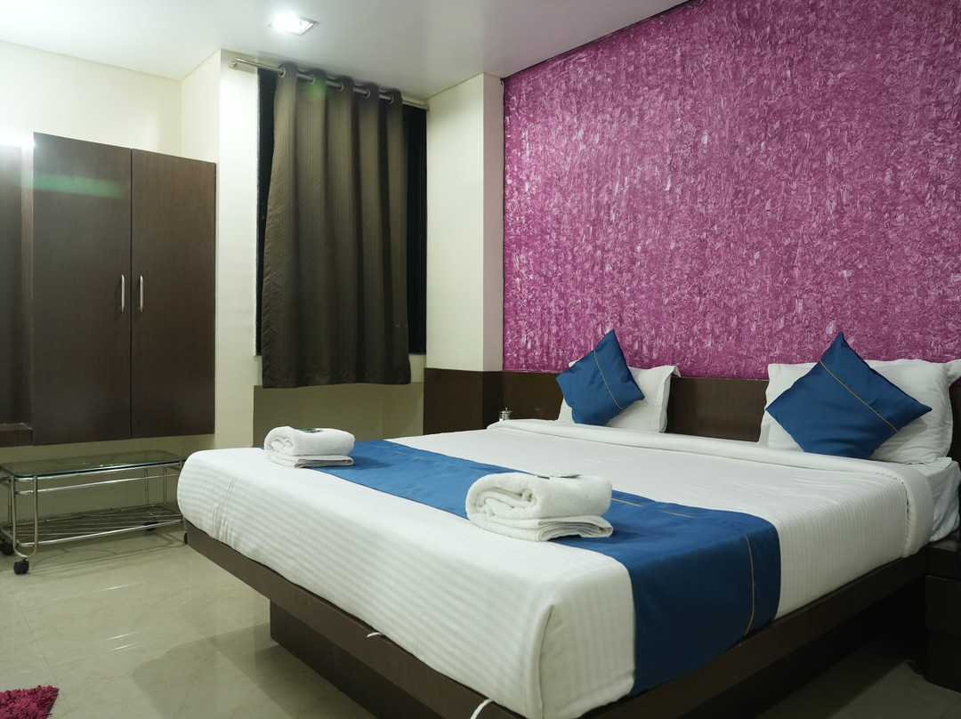 Hotel Avon International主图