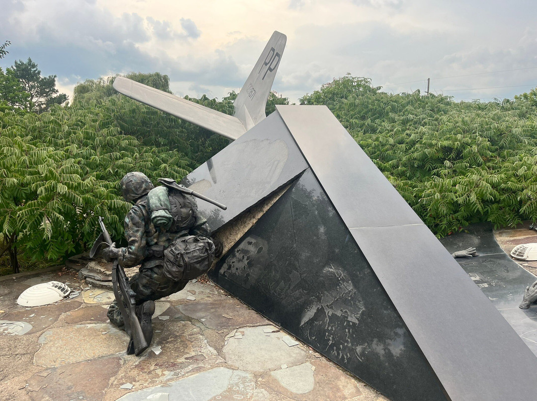 Community Veterans Memorial-Munster必去景点