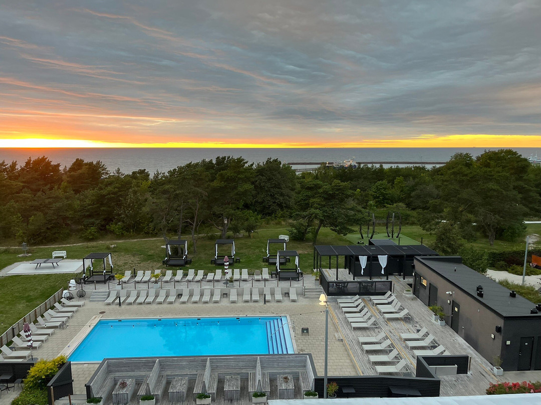 First Hotel Kokoloko主图