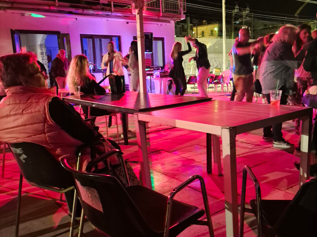 Caracas Cafe-Falconara Marittima必去景点