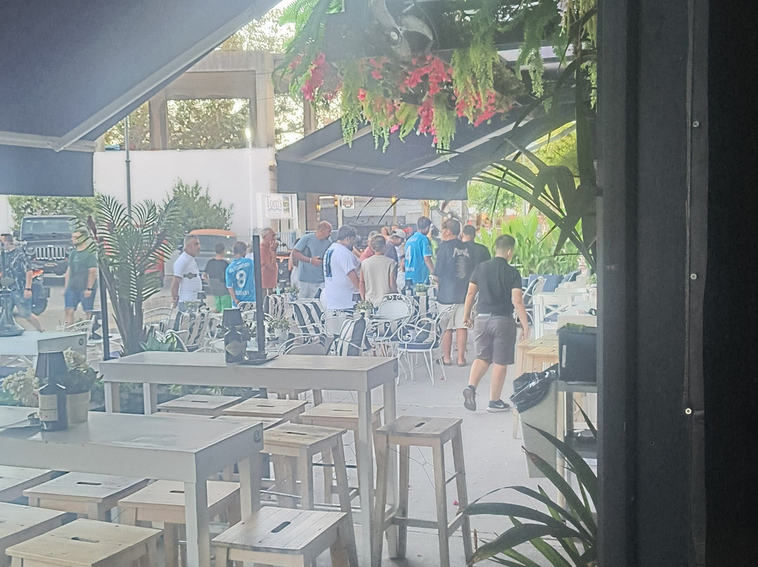 The Street Bar-Nidri必去景点