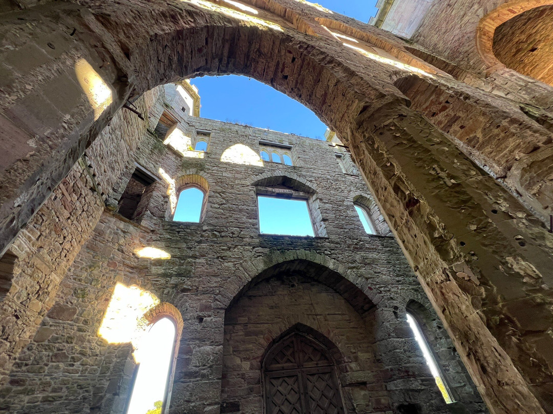 Lowther Castle and Gardens-彭里斯必去景点
