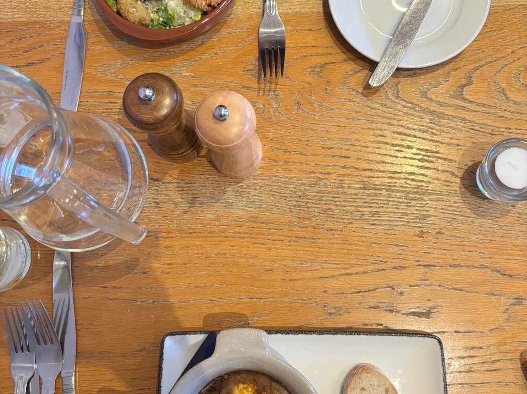 The Buccleuch & Queensberry Arms Hotel主图