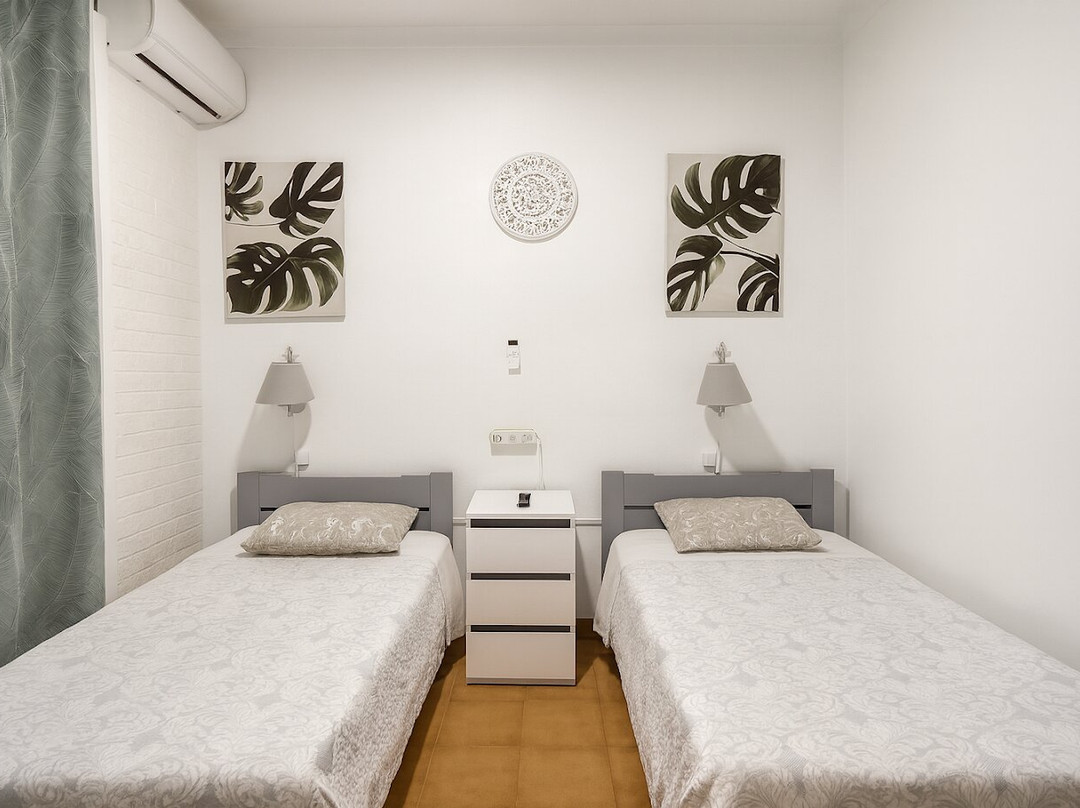 Hostel Luso Espanhola主图