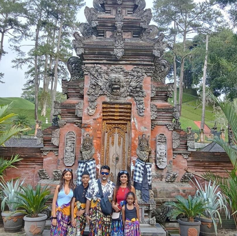 Theeraa Ulaa Holidays-雪州必去景点