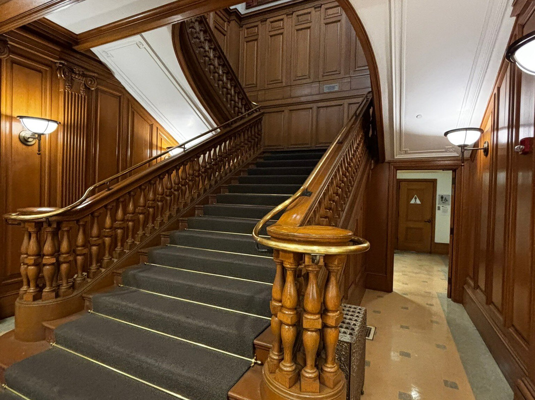 African American Museum and Library-奥克兰必去景点