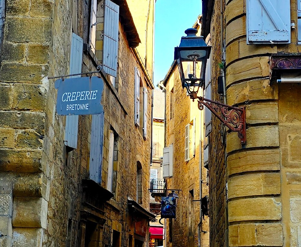 Sarlat Market-萨尔拉必去景点