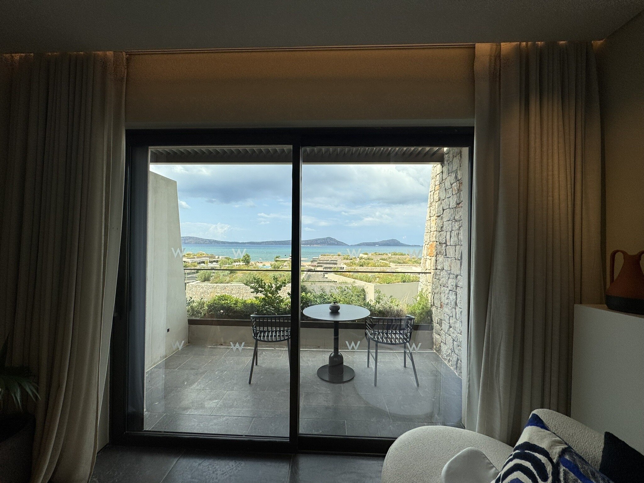 W Costa Navarino-官方