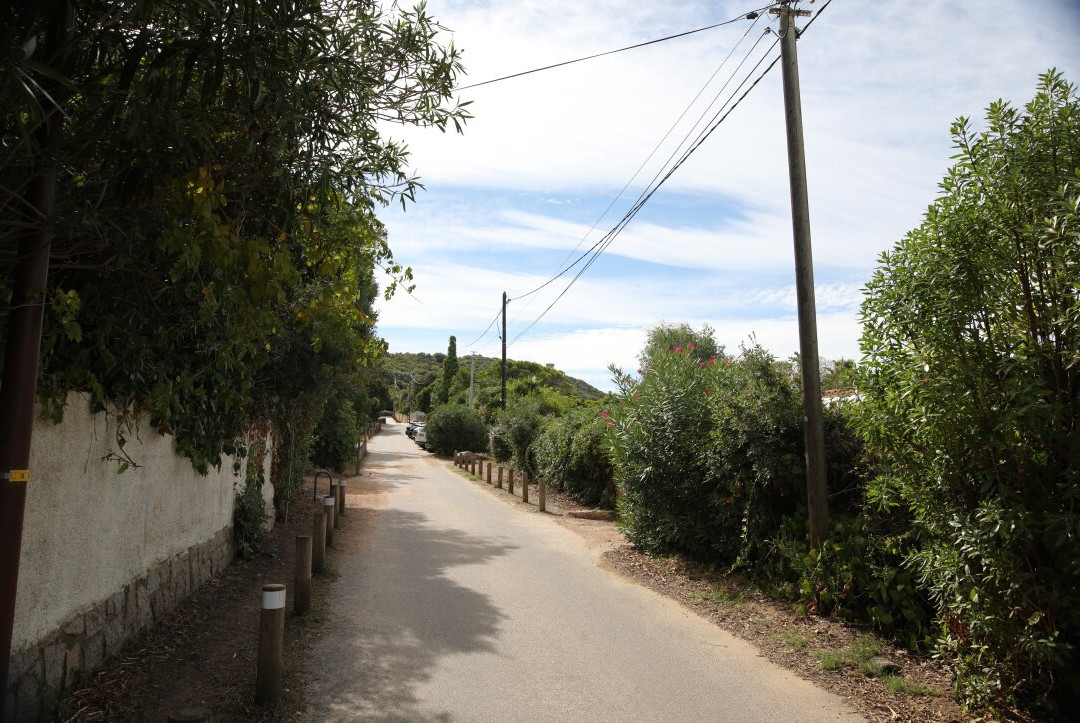 Isolella Beach-Pietrosella必去景点