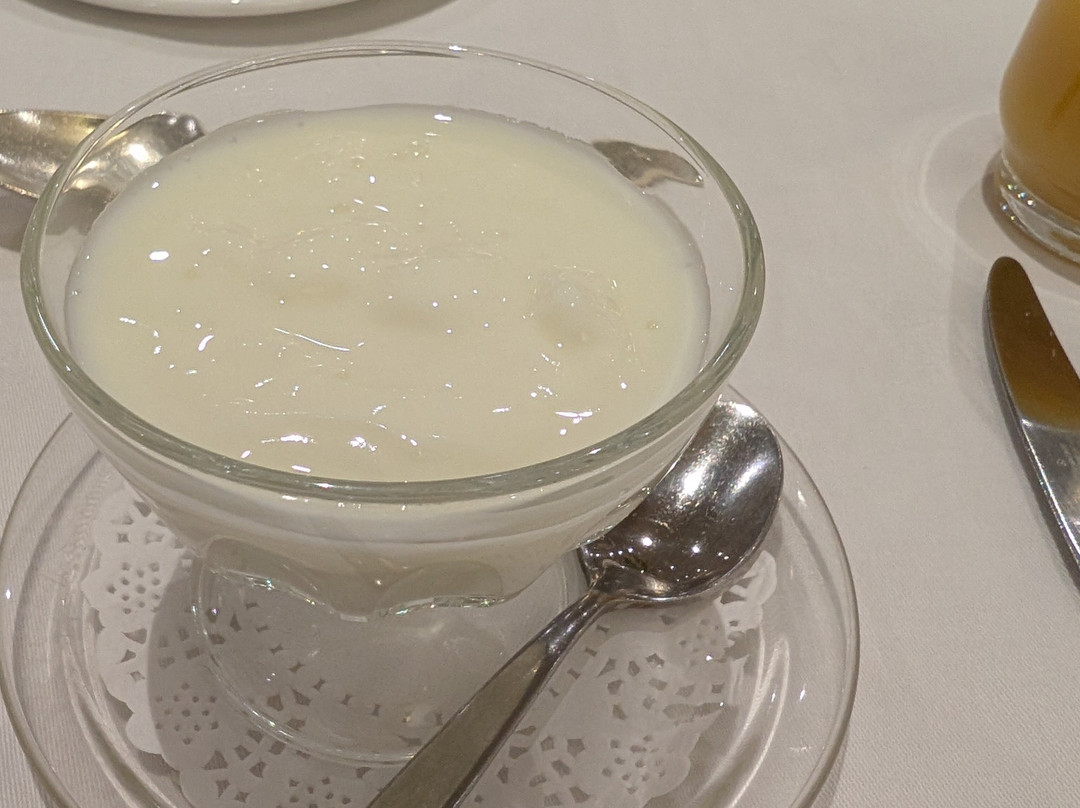 Saxonville Hotel主图