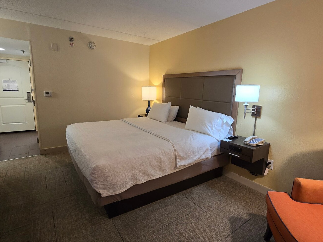 Hampton Inn High Point主图