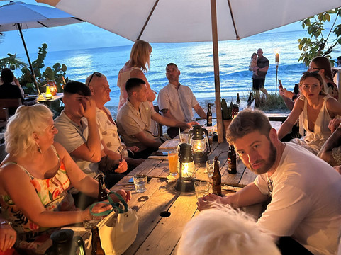 Southern Surf Beach Apartments主图