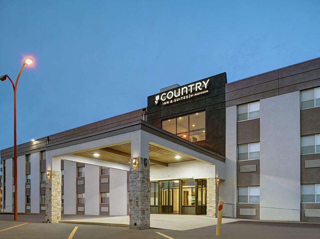 Country Inn & Suites by Radisson Pierre SD