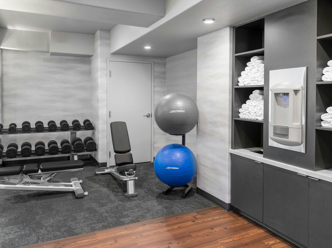 Fairfield by Marriott Inn & Suites San Francisco San Carlos主图