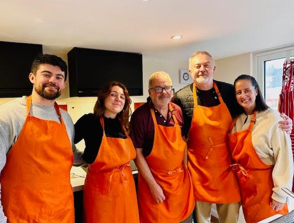 Breech Lane Curry School-Walton on the Hill必去景点