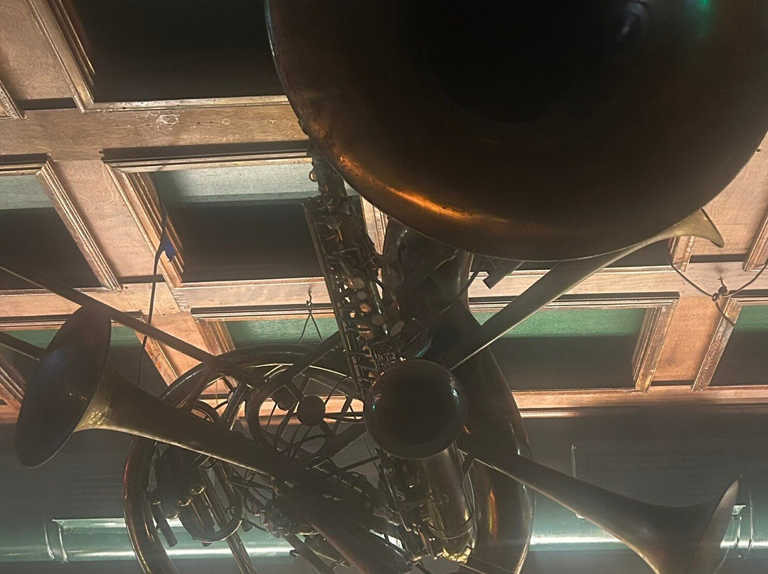 New Irish Pub-地拉那必去景点