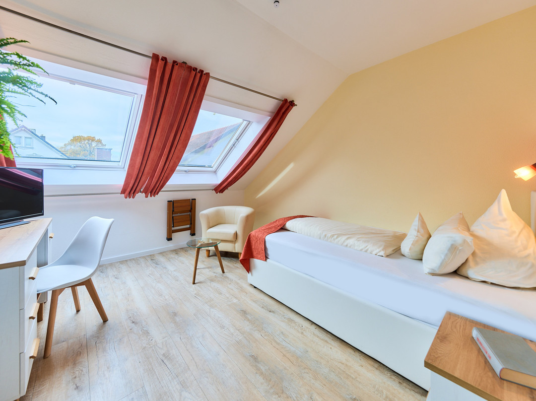 Arador-City Hotel主图