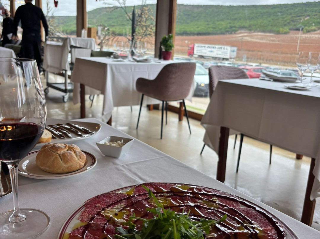 Bodegas Arzuaga Navarro-Quintanilla de Onesimo必去景点