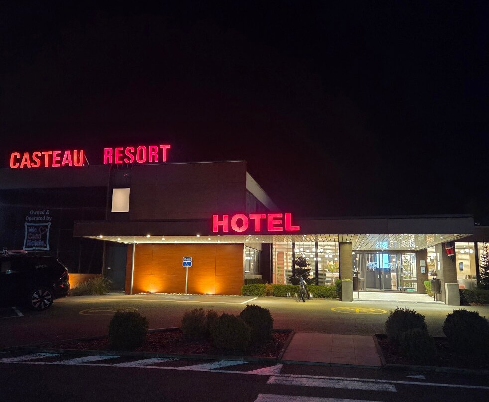 最佳西方卡斯特乌度假酒店主图