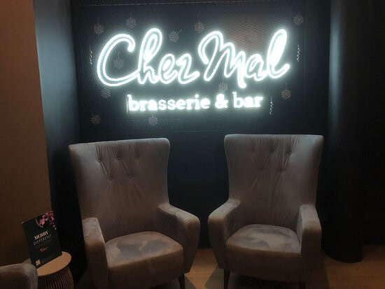 马尔马逊爱丁堡酒店主图