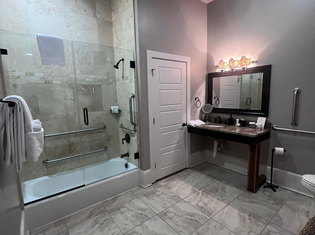 温莎精品酒店主图