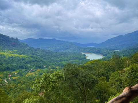 Lanka Lux Tours-Meegoda必去景点