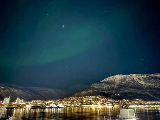 斯堪迪克伊萨维斯酒店主图