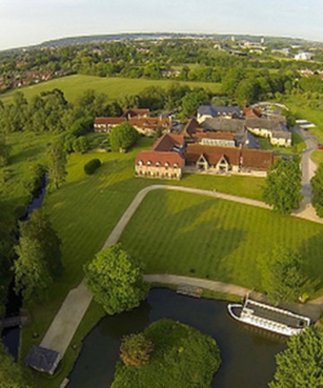 牛津泰晤士四柱酒店酒店图片