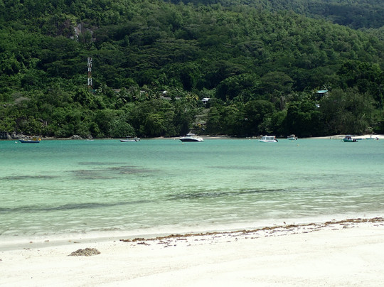 Spiaggia di Port Launay-Port Glaud必去景点