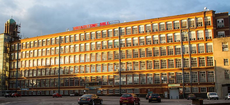 Broadstone Mill Shopping Outlet-斯托克波特必去景点