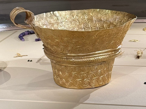 Archaeological Museum of Messenia-卡拉马塔必去景点