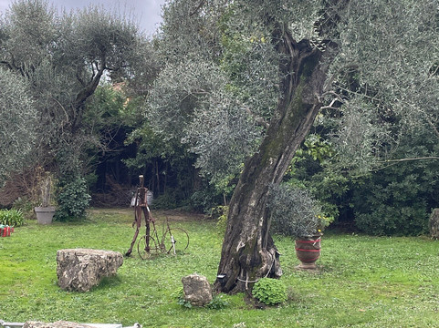 克洛斯酒店主图