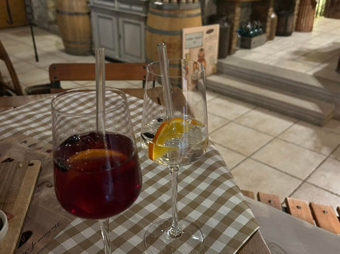 Aura Distillery-Buzet必去景点